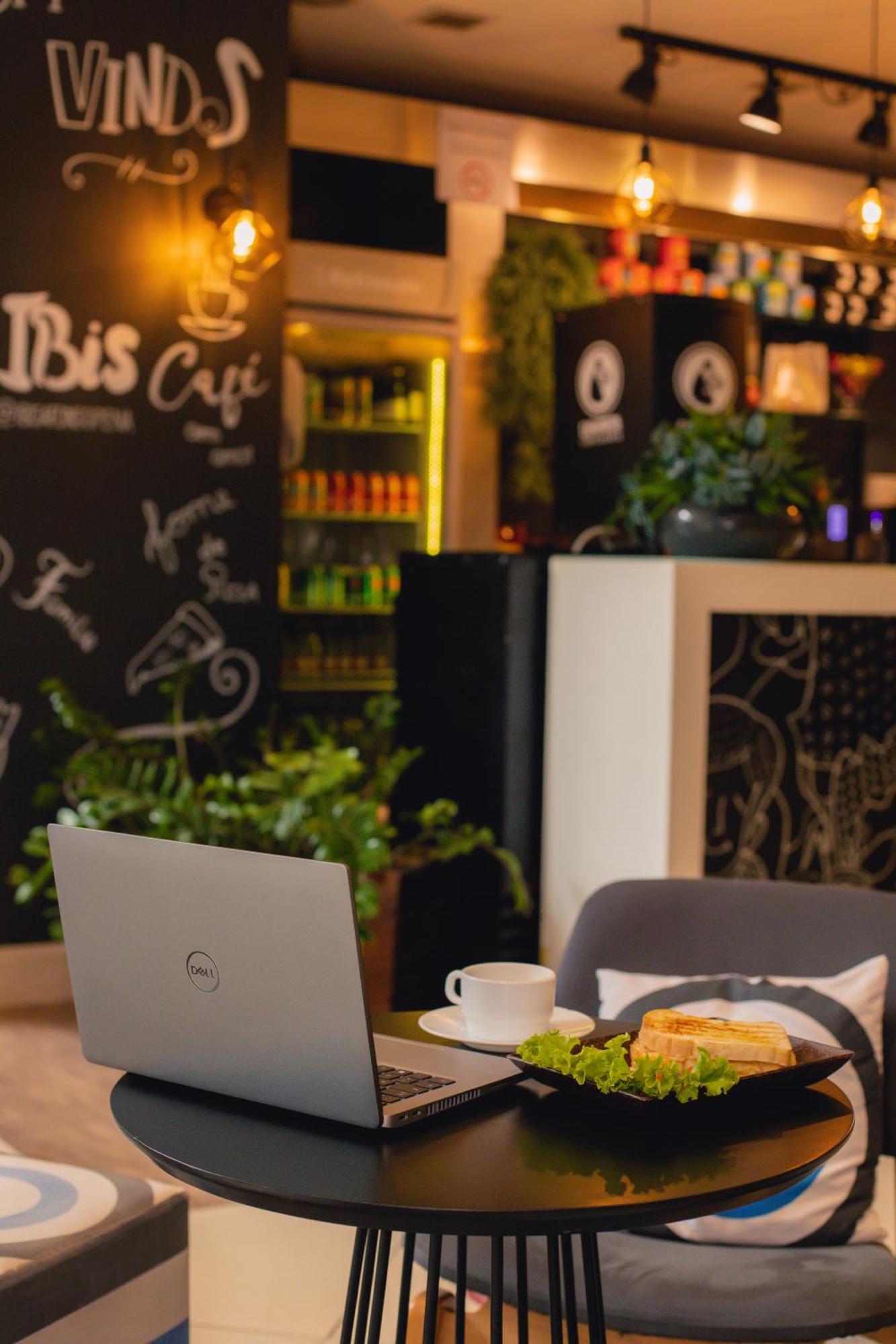ibis budget Belo Horizonte Afonso Pena Buitenkant foto
